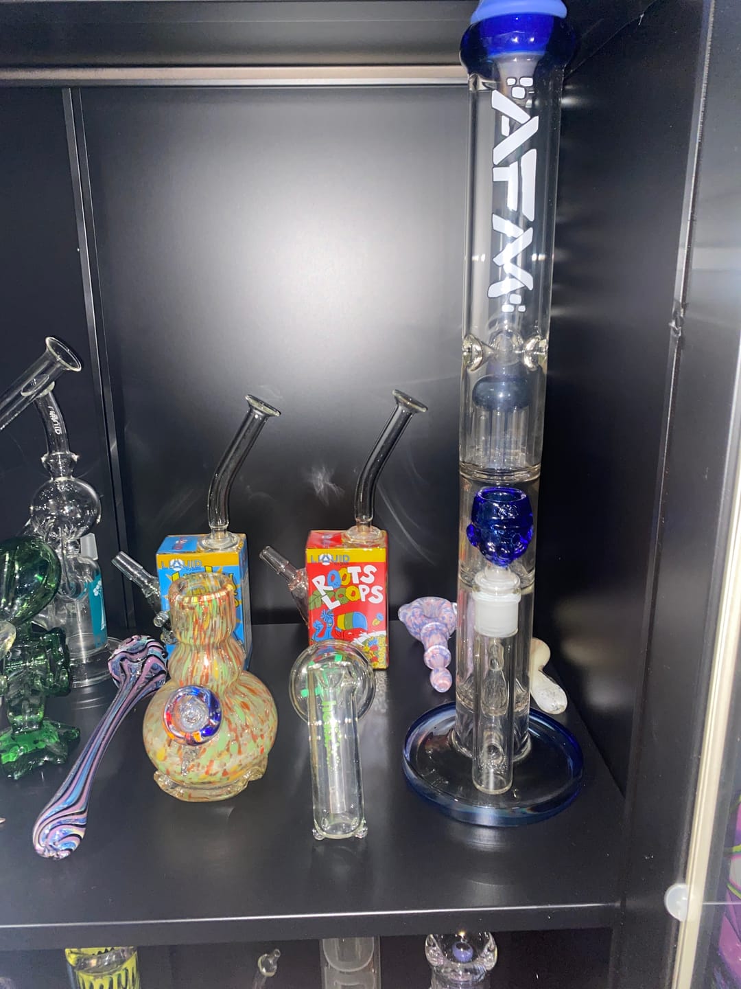Customer photo review of 18" AFM Ripper Double Arm Perc 7mm Glass Straight Tube Bong