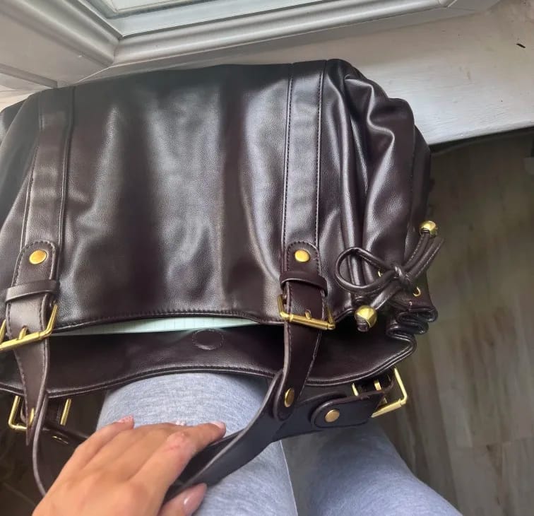 Customer photo review of ELAE - Sac à Main en Cuir Finitions Dorées