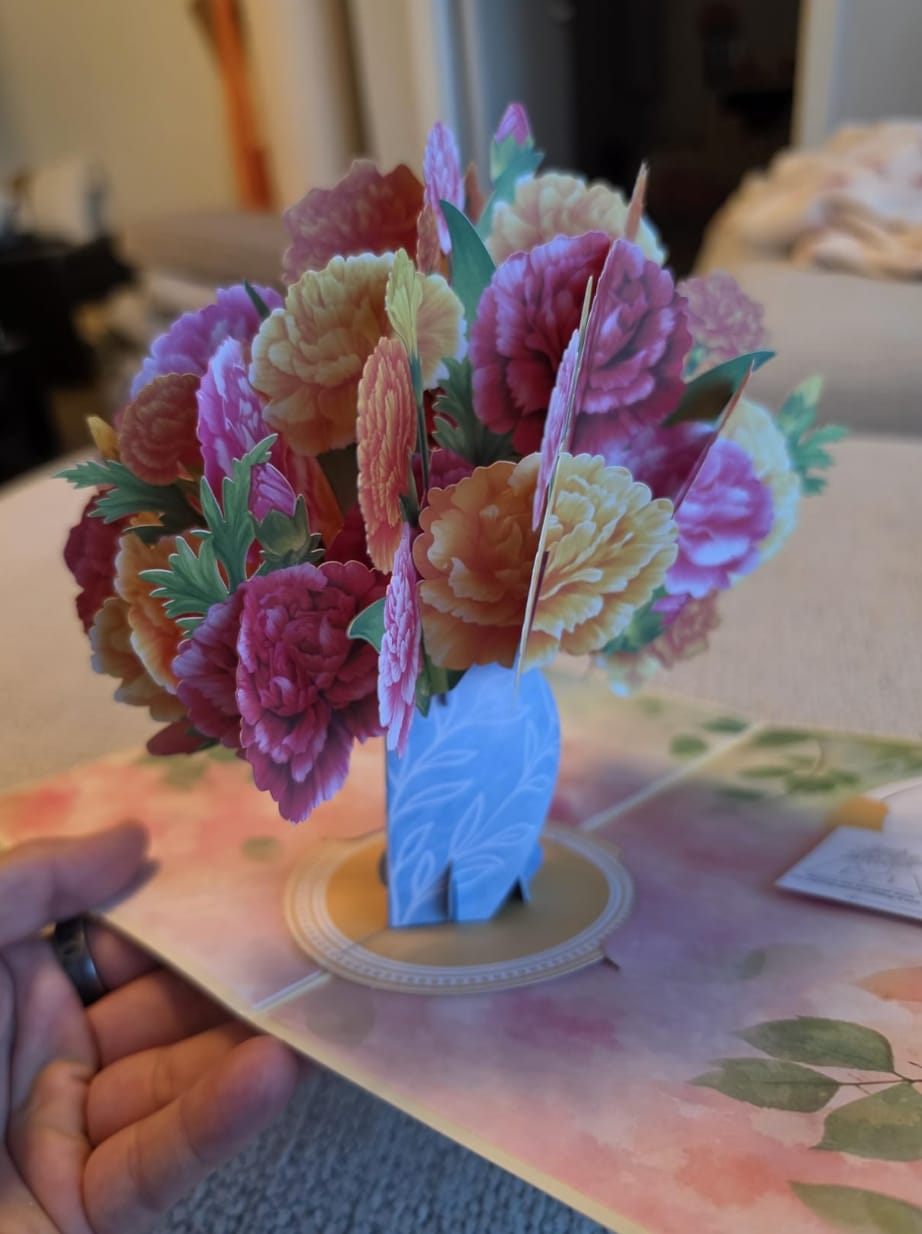 Customer photo review of BLOOM Flower Bouquet Card Keepsake