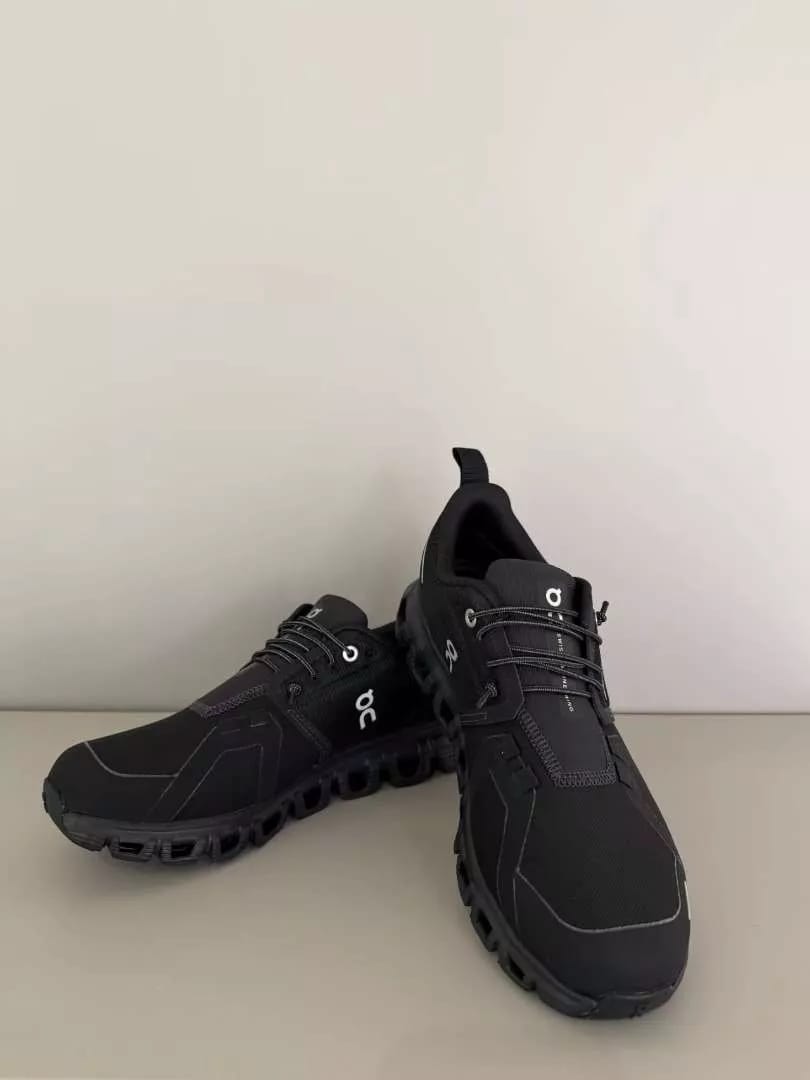 Customer photo review of Cloud 6 Black | Black -BCL