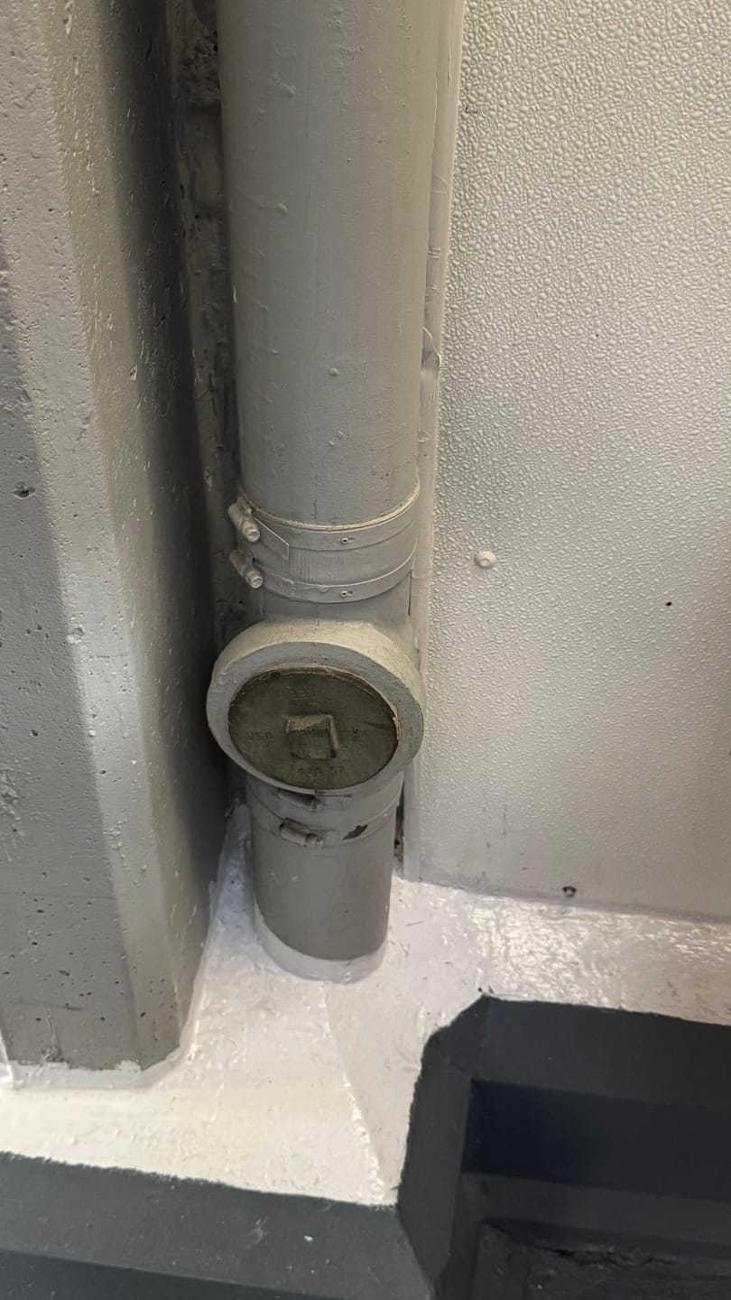 Customer photo review of #16 - PlugTwista Socket ~ 1 1/2" Raised Square ~ 2" Recessed Square