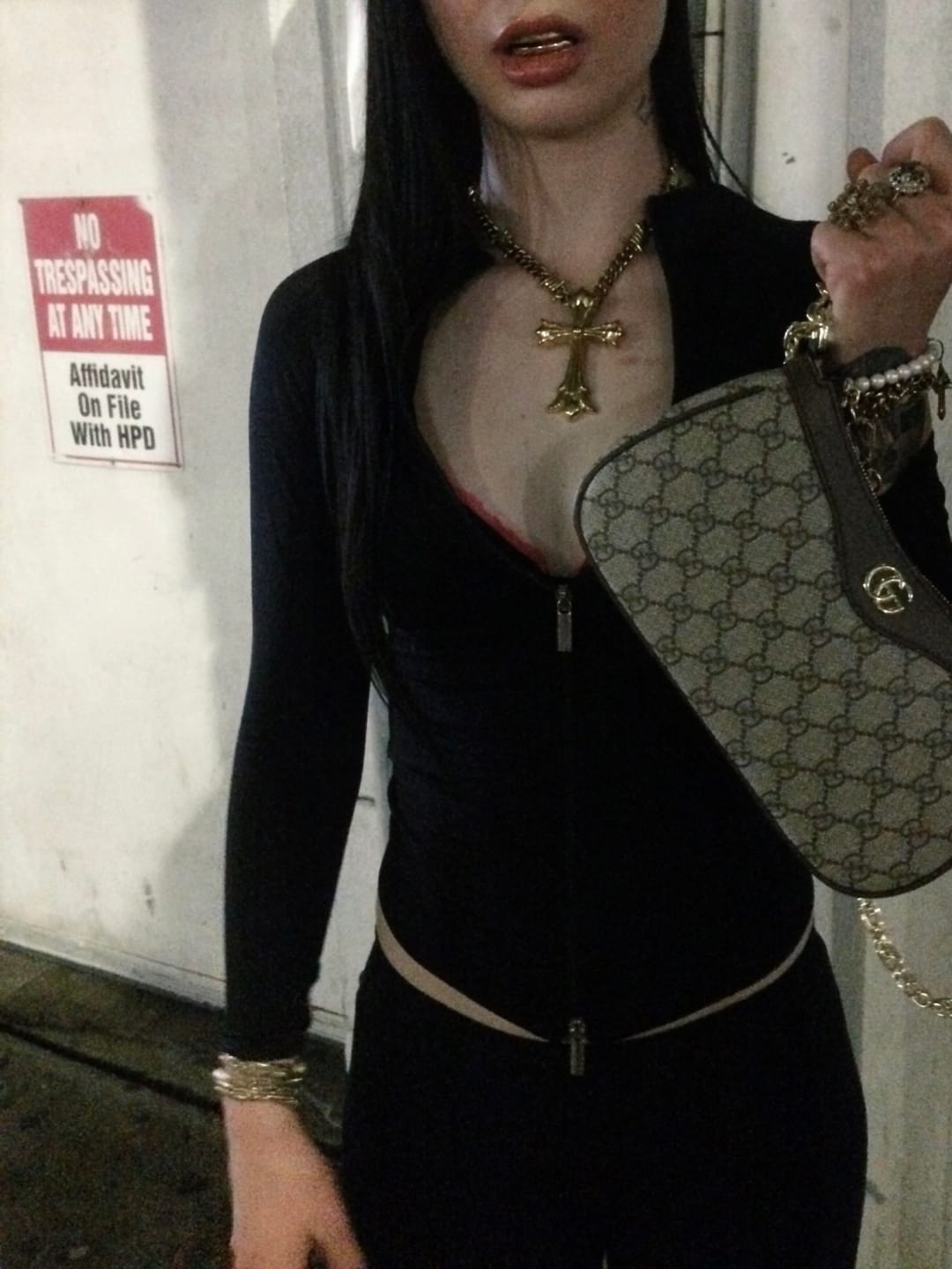 Customer photo review of Seamless Zip Up (Black)