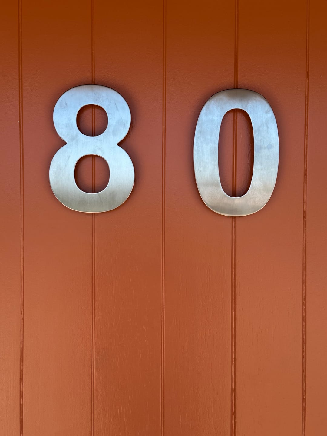 Customer photo review of Premium 200mm 304 Stainless steel silver floating Street numbers (0-9)