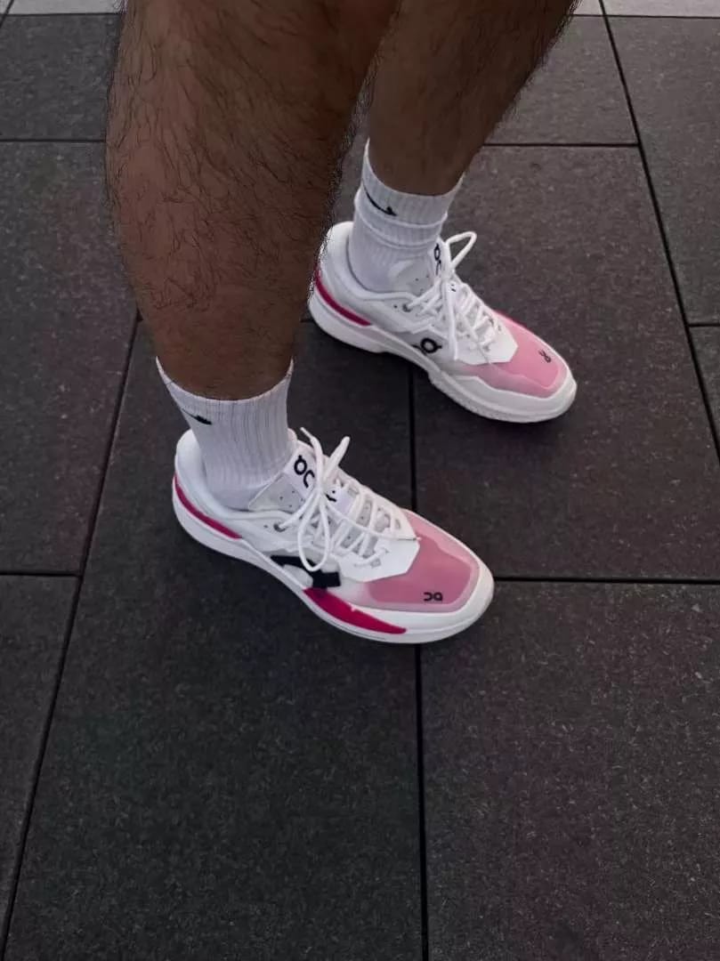 Customer photo review of Roger Pro 2 White Pink - RWP