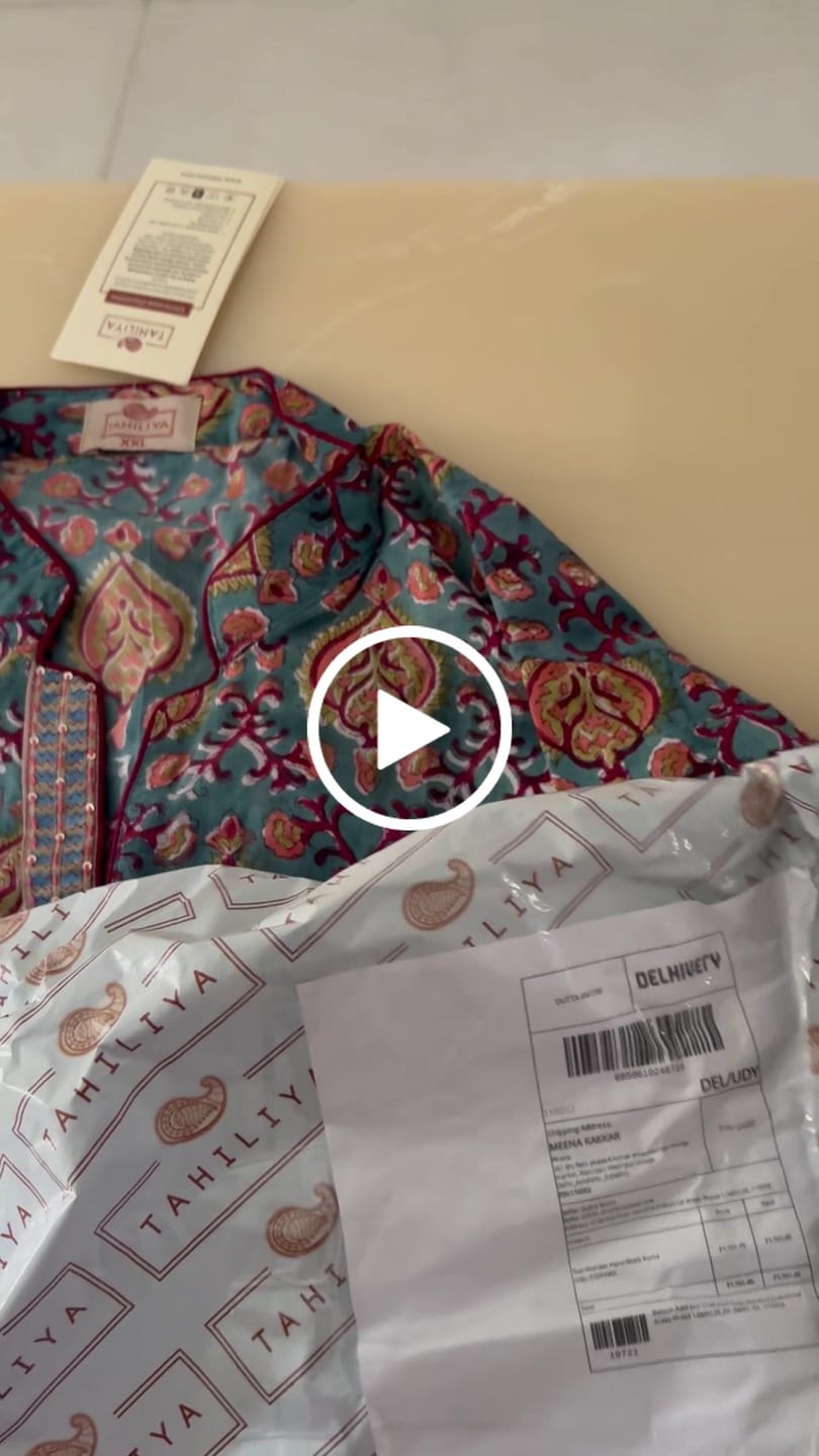 Customer video review of Teal-Maroon Hand Block Kurta