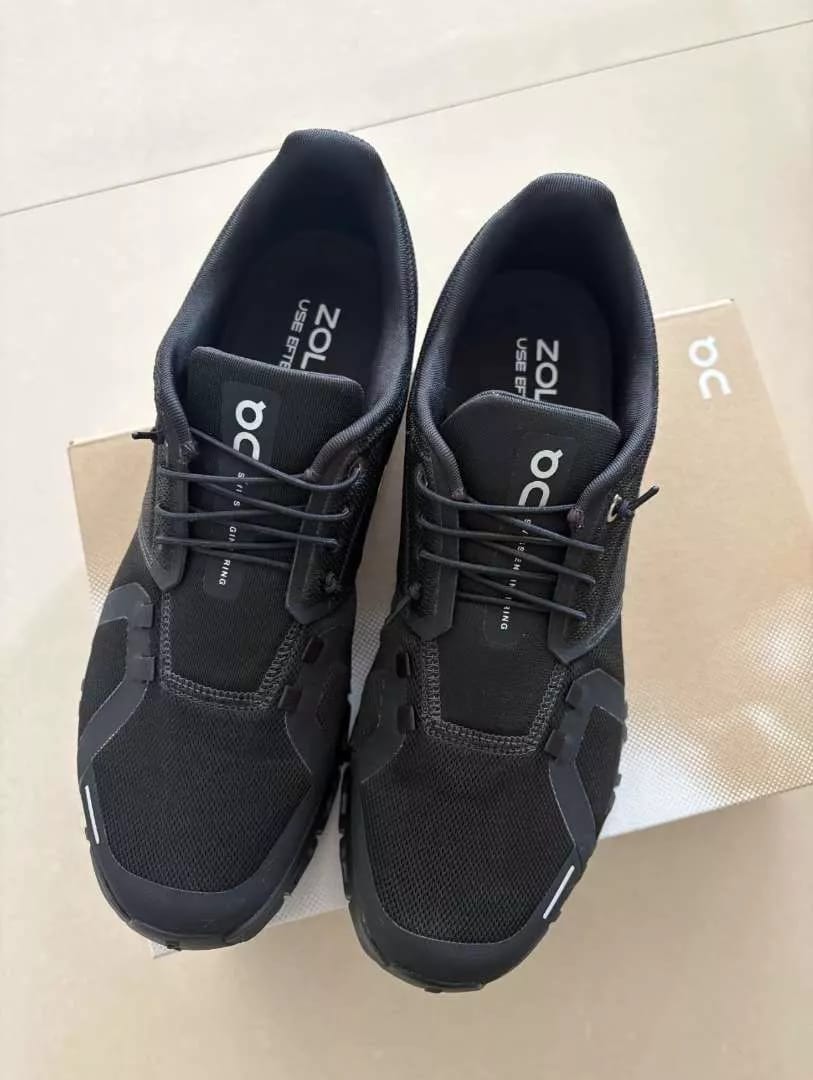 Customer photo review of Cloud 6 Black | Black -BCL