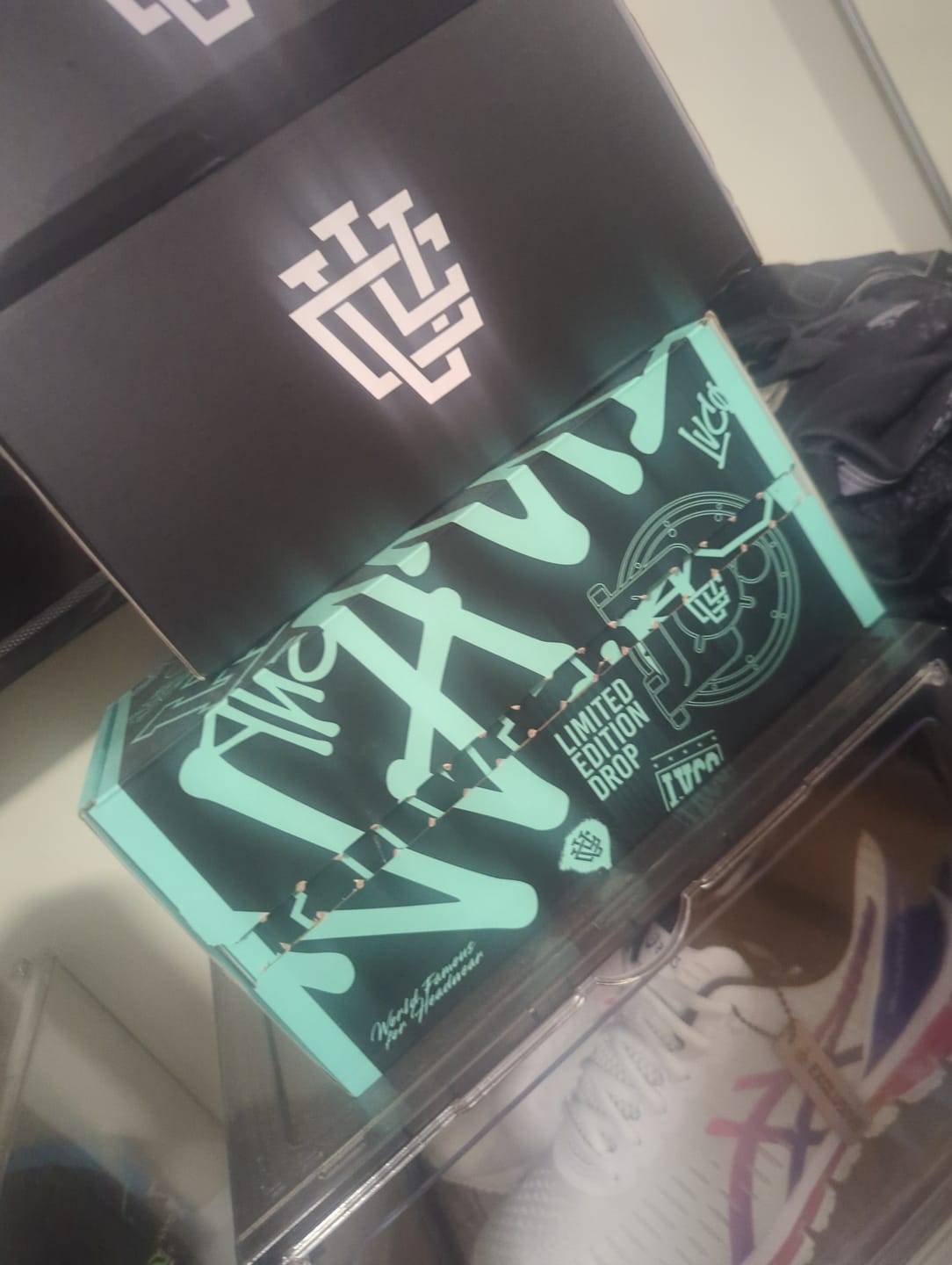 Customer photo review of [LIMITED EDITION] CLASSIC FIT VAULT COLLECTION
