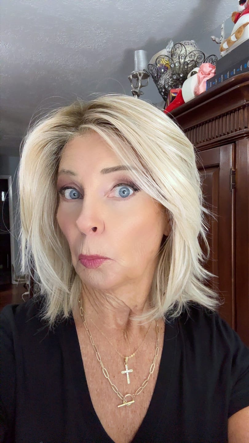 Customer photo review of TAKING FLIGHT - Paparazzi Blonde