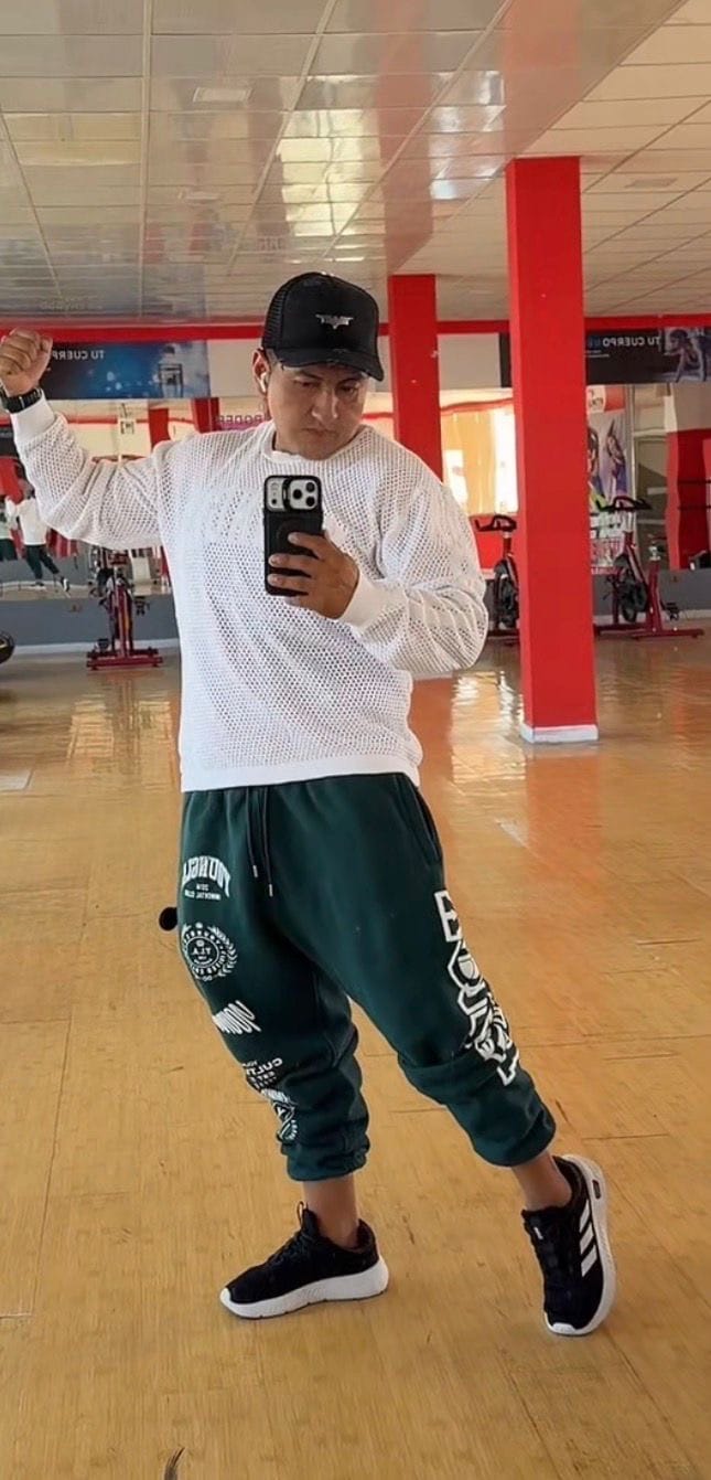Customer photo review of 2158 - Batman Legends Joggers