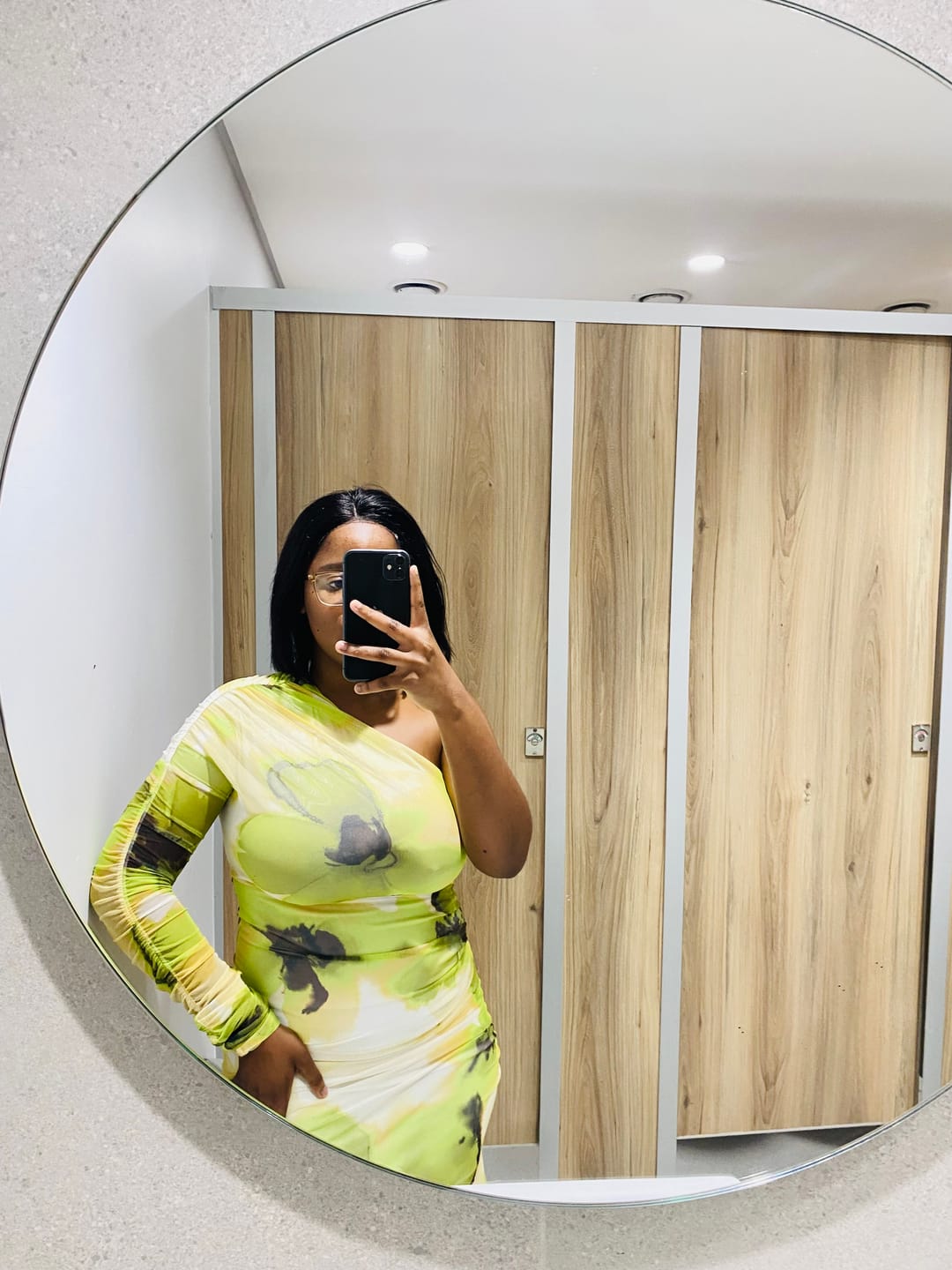 Customer photo review of Bestie Bundle CITY GIRL: Olivia 8" + Bridget