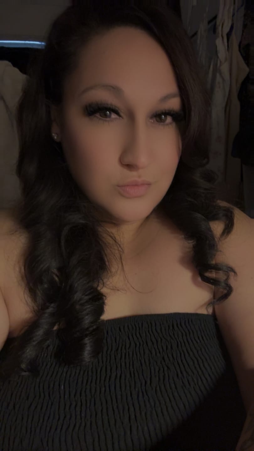 Customer photo review of Velvet Wing