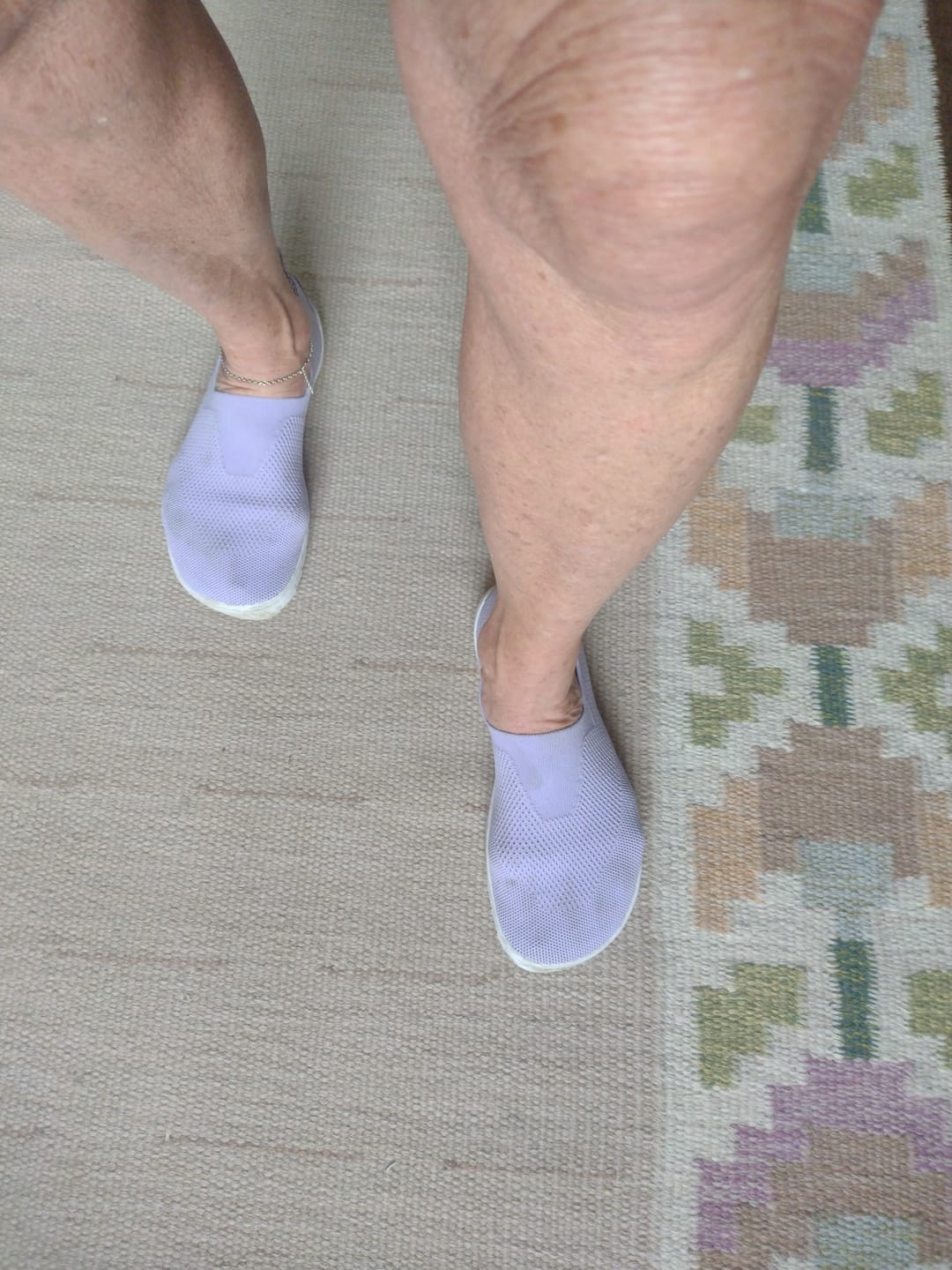Customer photo review of Vaistoa Lempeä 3 | Knitted Barefoot Slip-ons