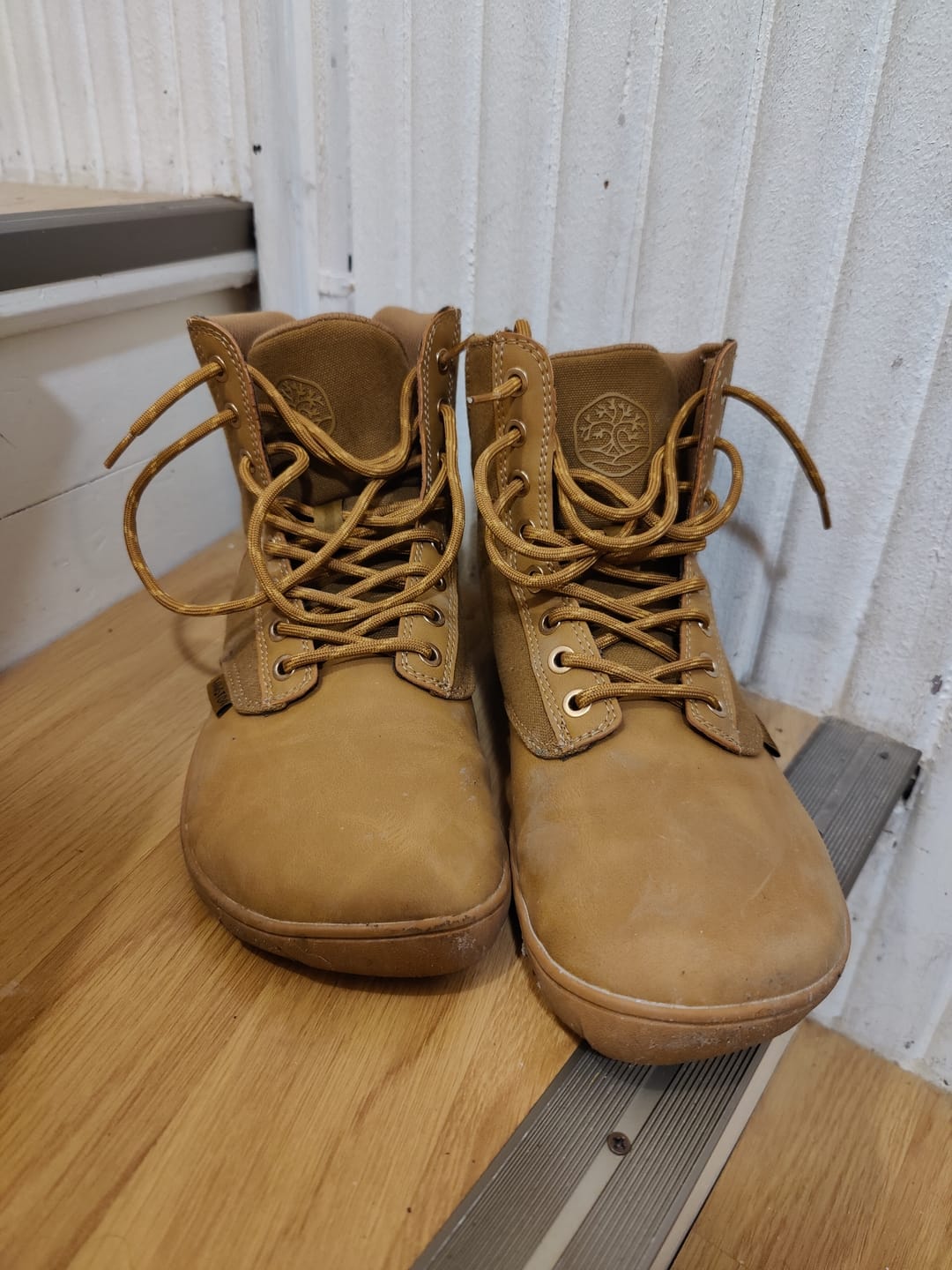 Customer photo review of Vaistoa Hurmos | Casual Barefoot Boots