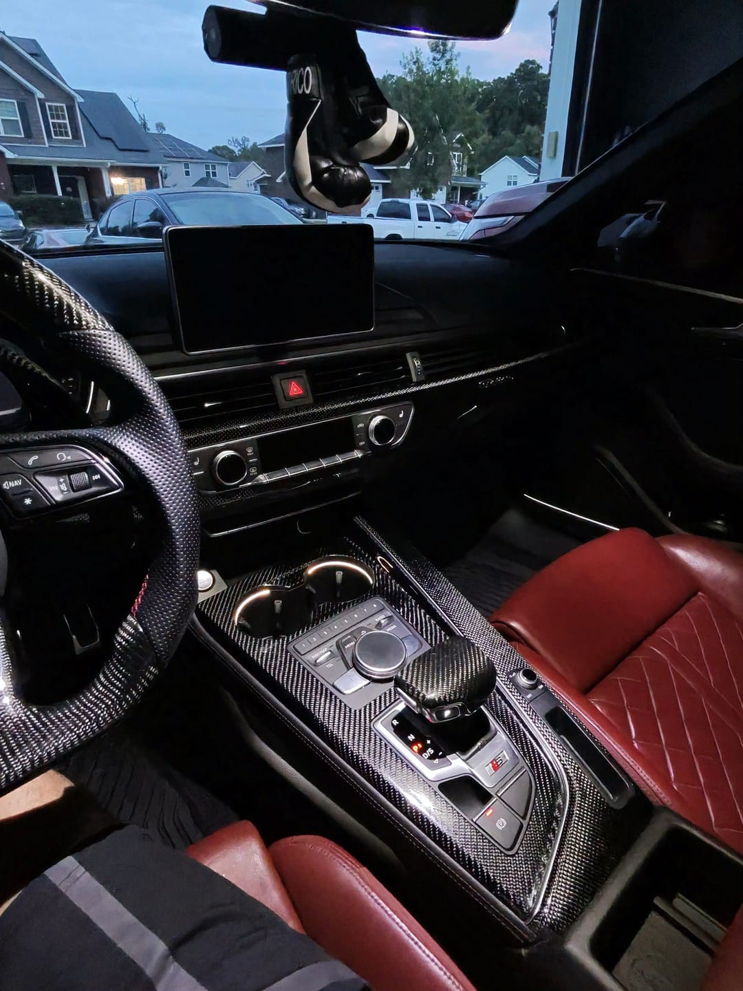Customer photo review of Audi B9 Center Console