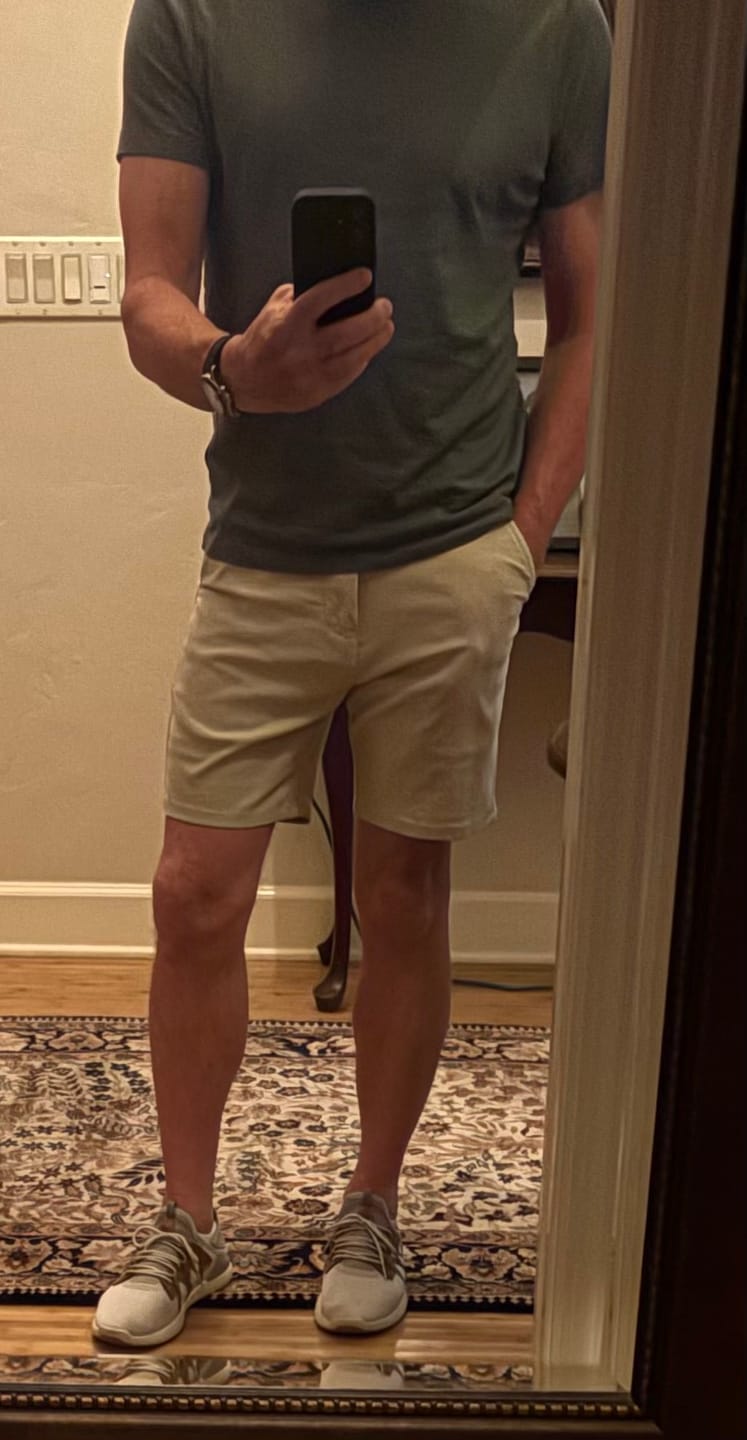 Customer photo review of Ultra-Stretch 7" Chino Shorts - Cream