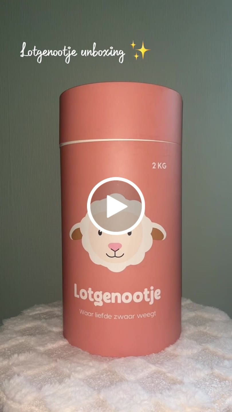 Customer video review of Lotgenootje Schaap 2kg