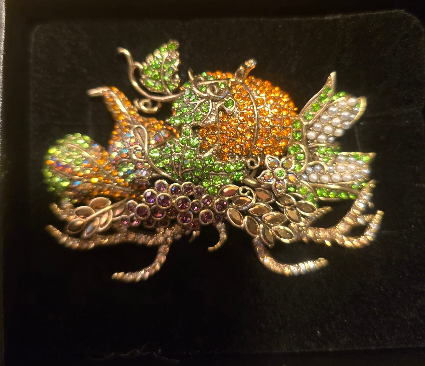 Customer photo review of Heidi Daus® "Bountiful Offering" Crystal Harvest Pin