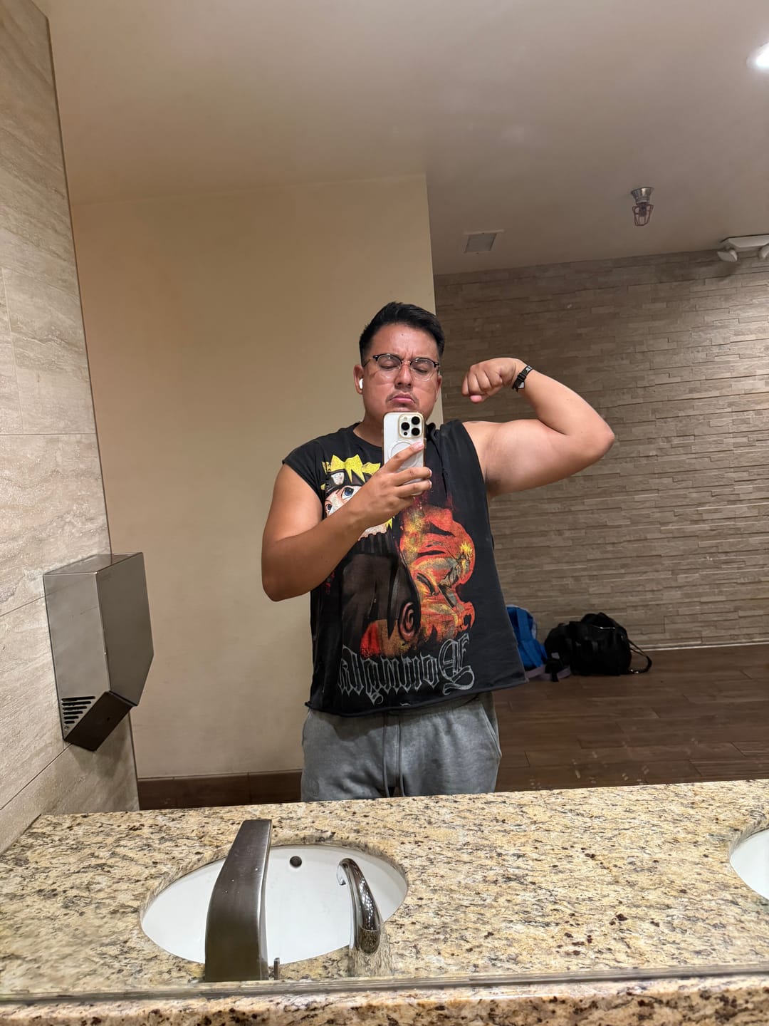 Customer photo review of 4318 - Naruto Distressed Tees