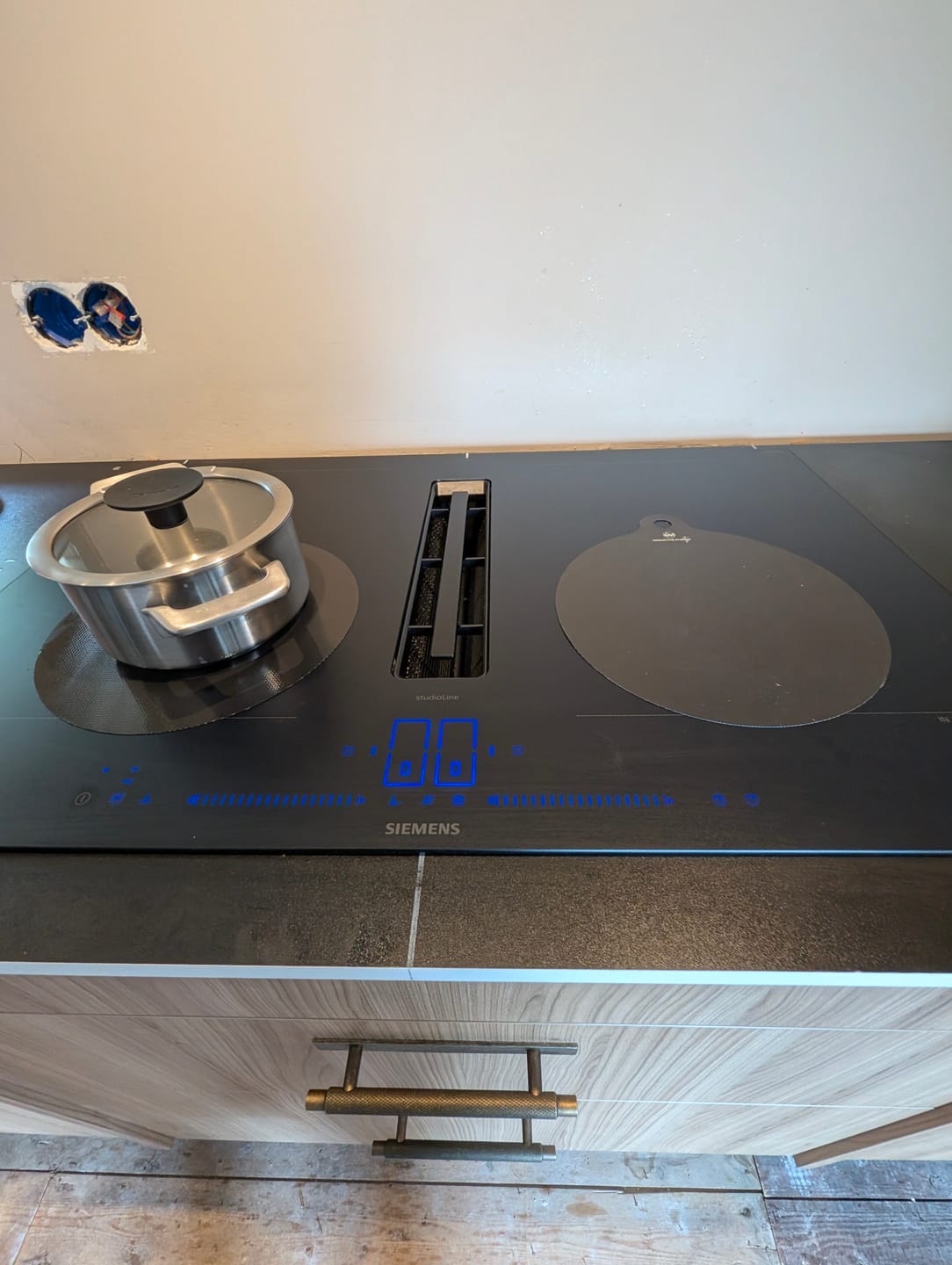Customer photo review of Inductie matjes set van 4 - Zwart - 4xØ25cm