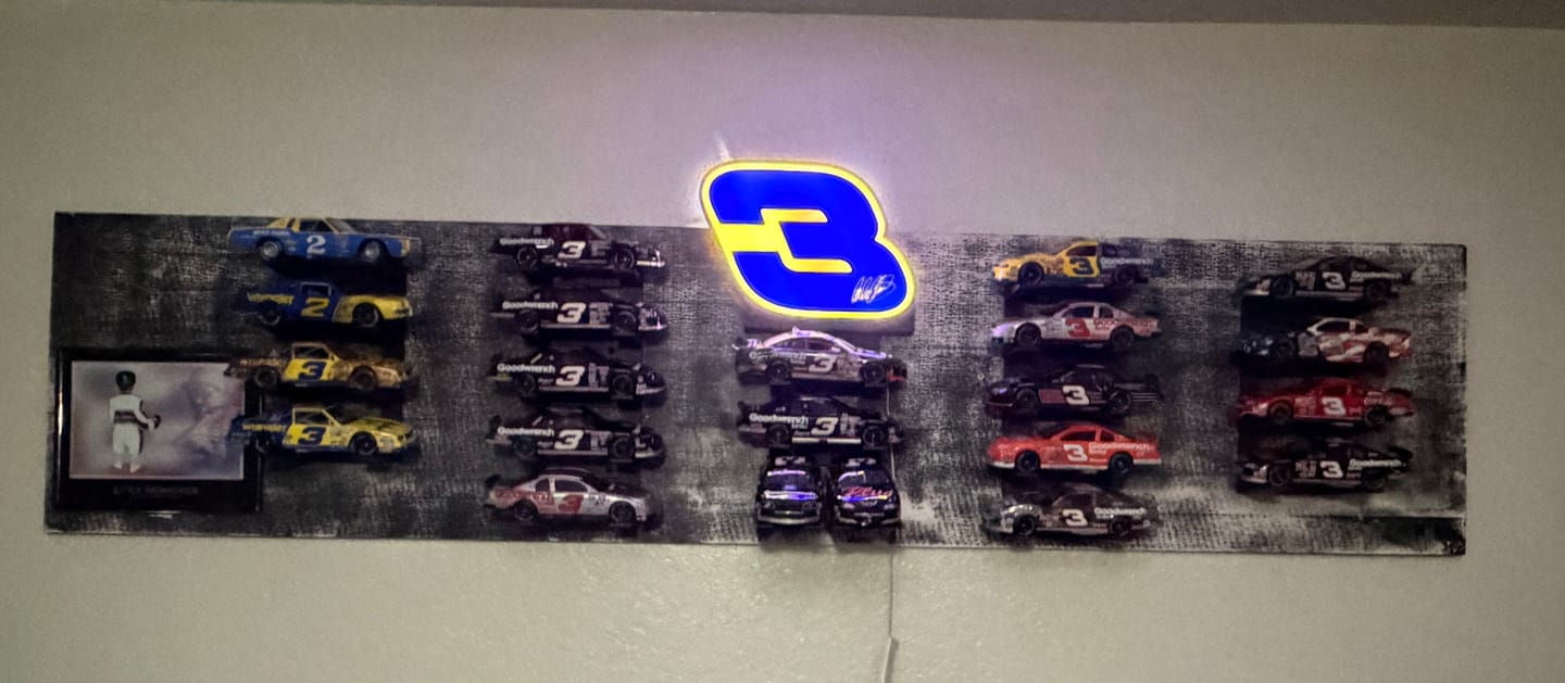 Customer photo review of 1/24 Diecast Stands