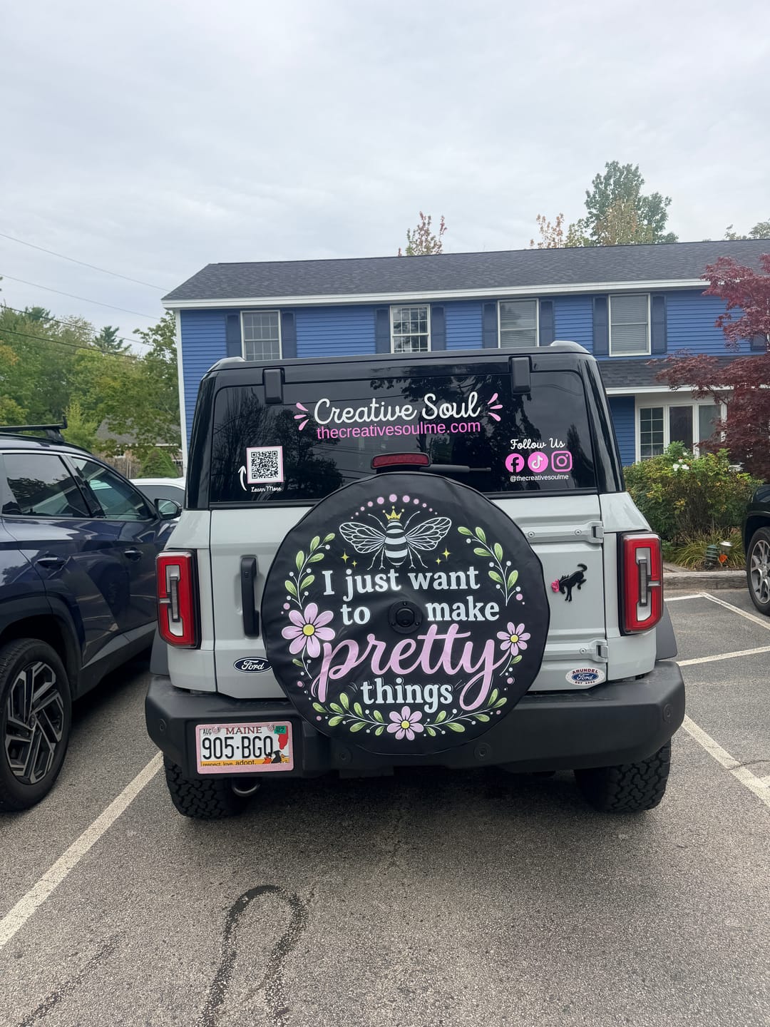 Customer photo review of CUSTOM Ford Bronco Tire Cover