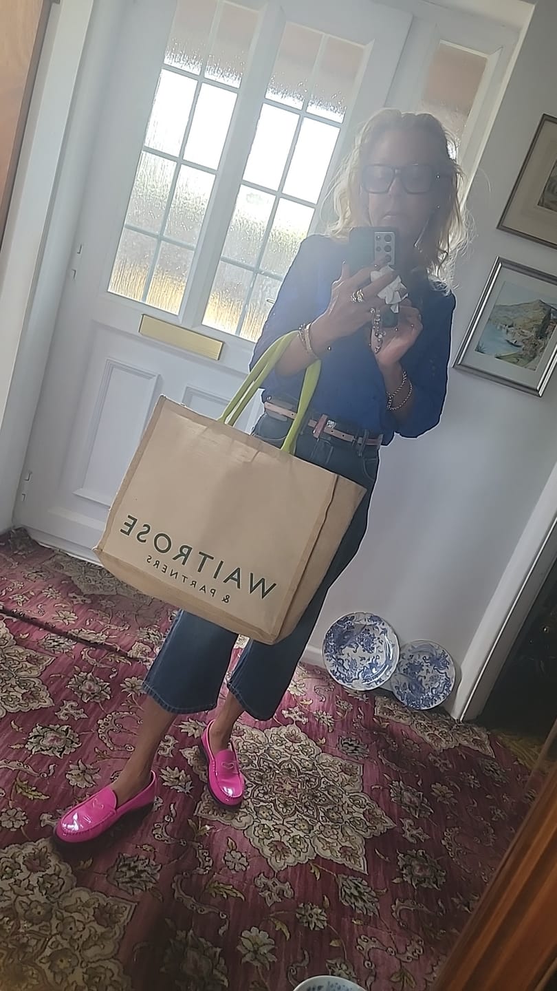 Customer photo review of Brand New Navy Cashmere Crew Neck T-Shirt Small UK 8-10