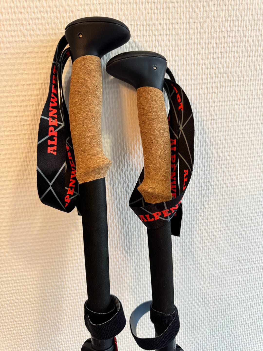 Customer photo review of Wanderstöcke Rugova Pro 3 faltbar & höhenverstellbar – Leicht & stabil