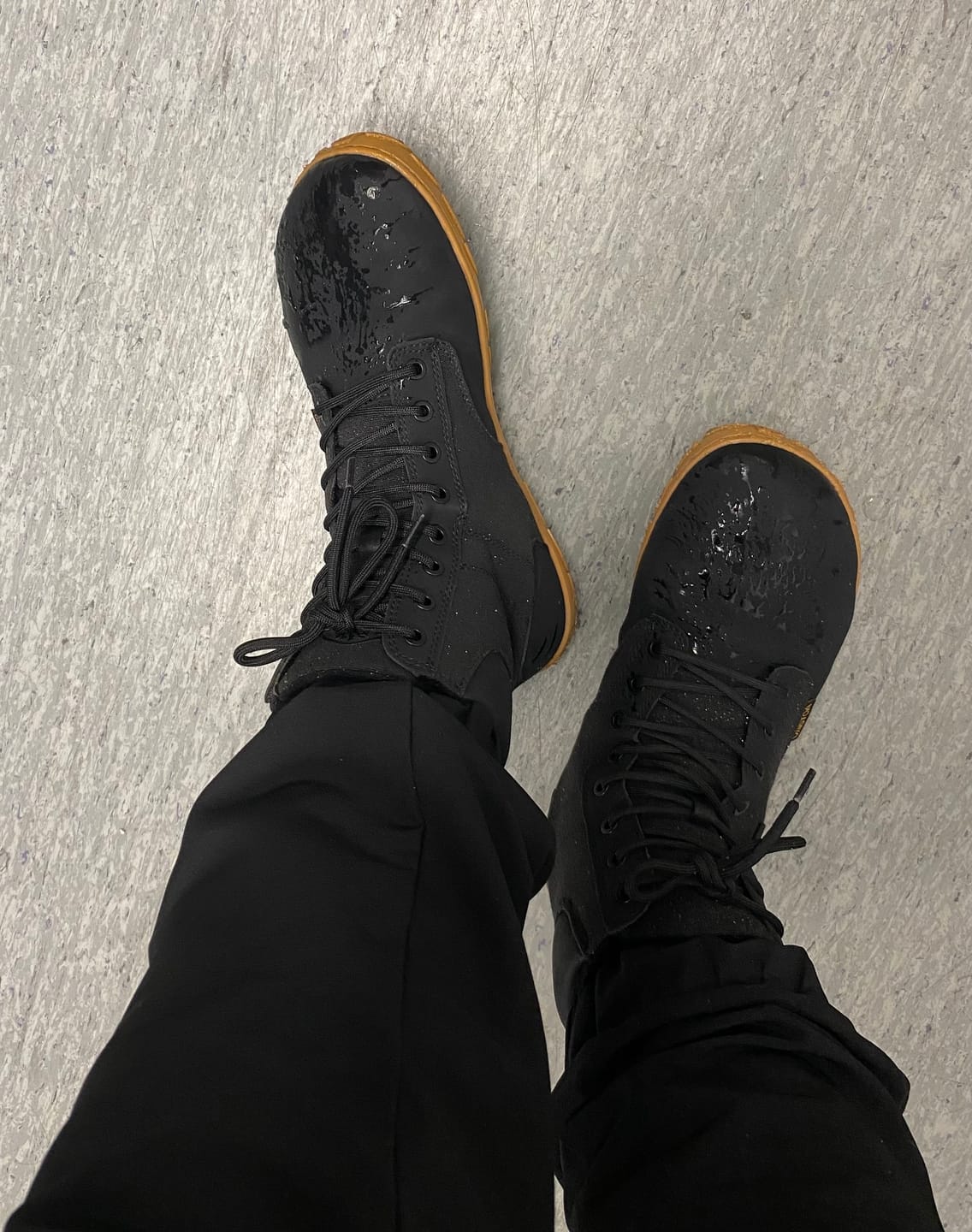 Customer photo review of Vaistoa Hurmos 2 | Casual Winter Barefoot Boots