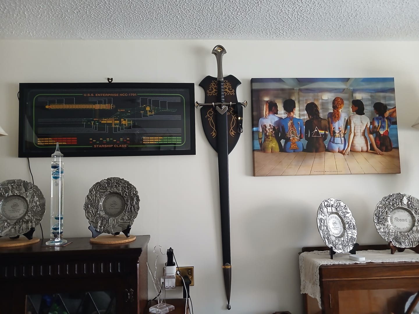 Customer photo review of The Lord Of The Rings - Deluxe Anduril With Display Plaque & Scabbard