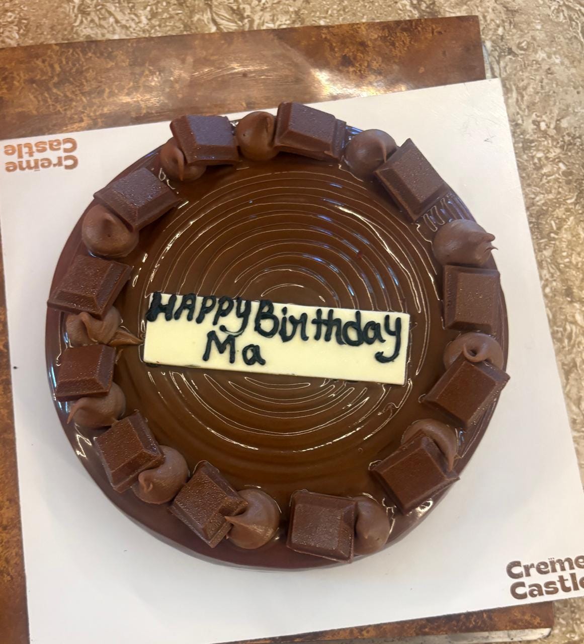 Customer photo review of Classical Dairy Milk Cake