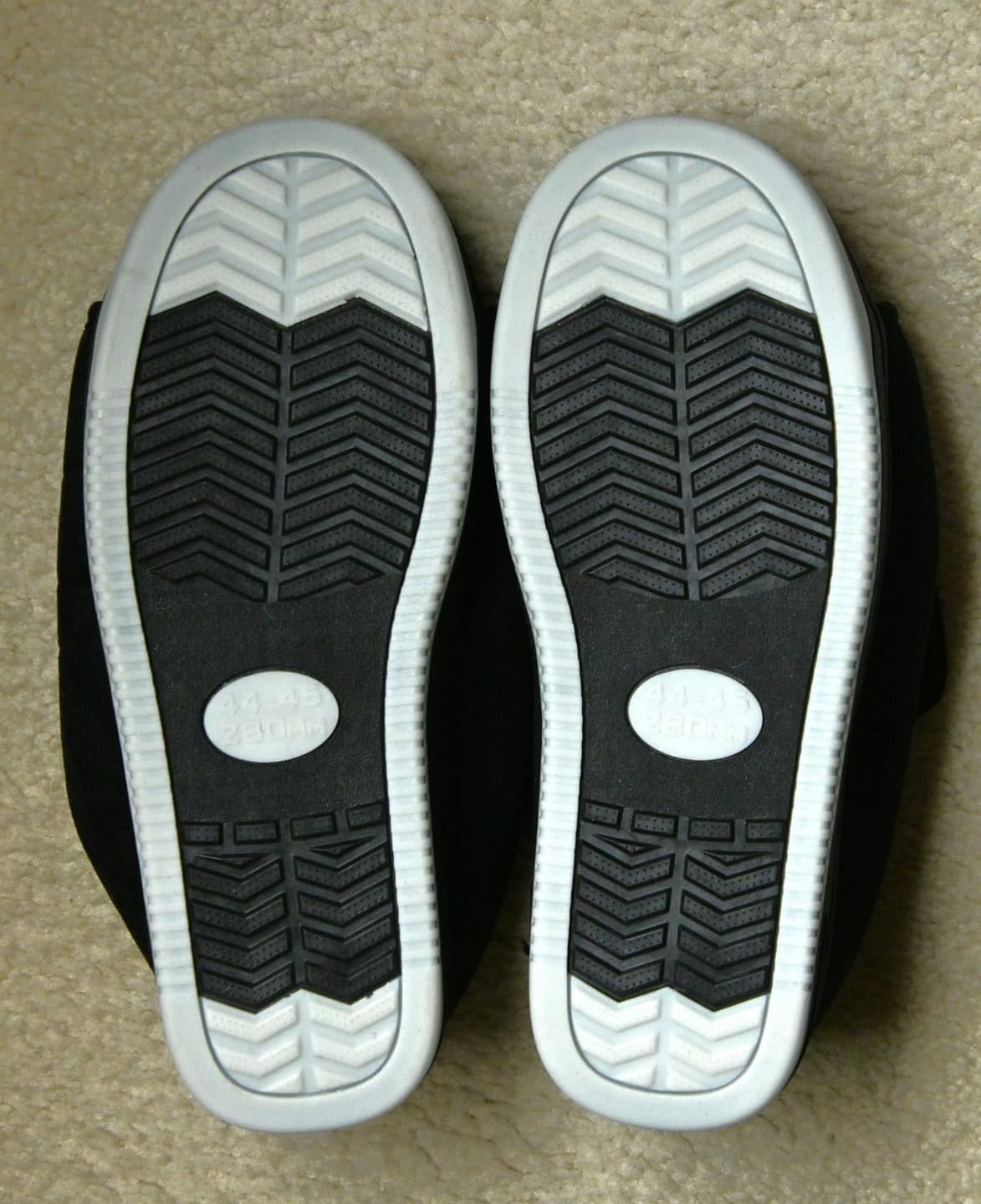 Customer photo review of Diabetic Slippers for Swollen and Sensitive Feet