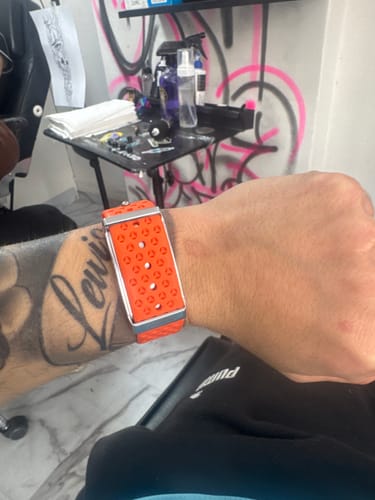 Customer photo review of Aura Band Pro 2.0