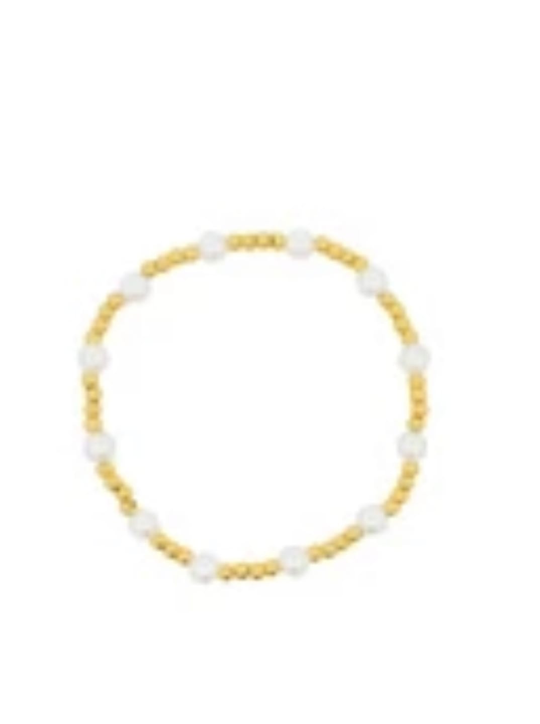 Customer photo review of Pulsera Bolitas Doradas Con Perlitas