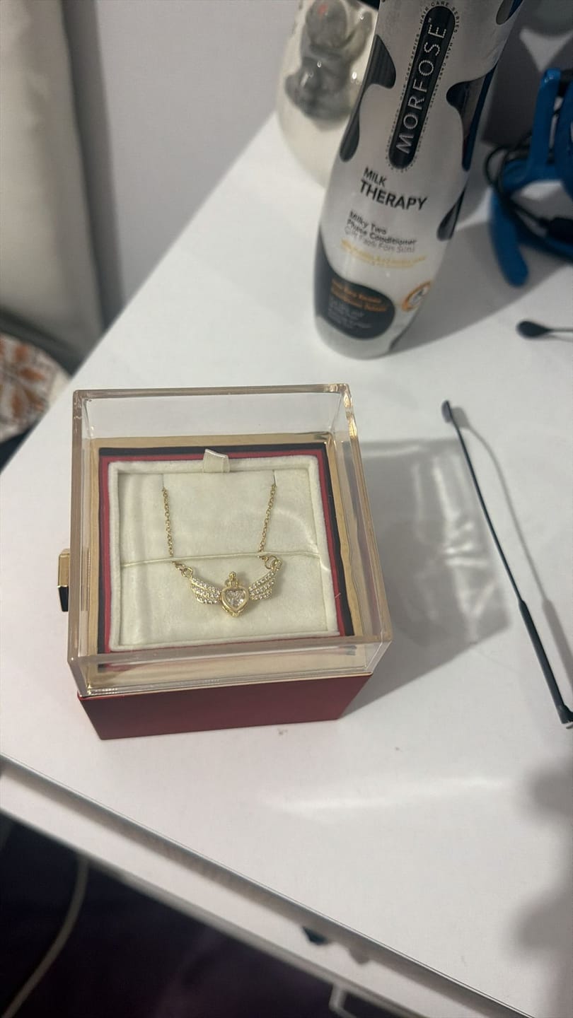 Customer photo review of Luvoria™ - Sonsuz Aşk Kutusu