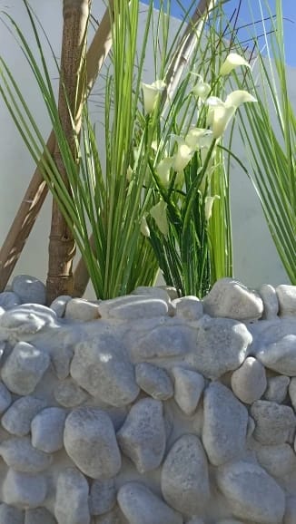 Customer photo review of Artificial Onion Grass Fake Greenery