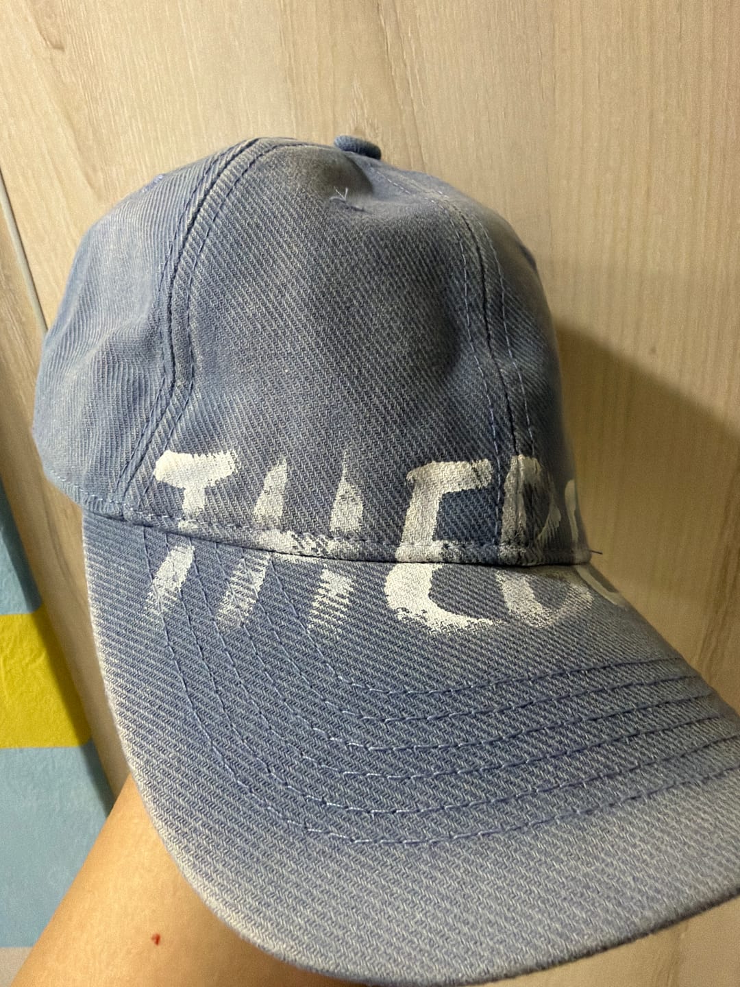 Customer photo review of Leo Smoked Denim "THE BEST" Cap