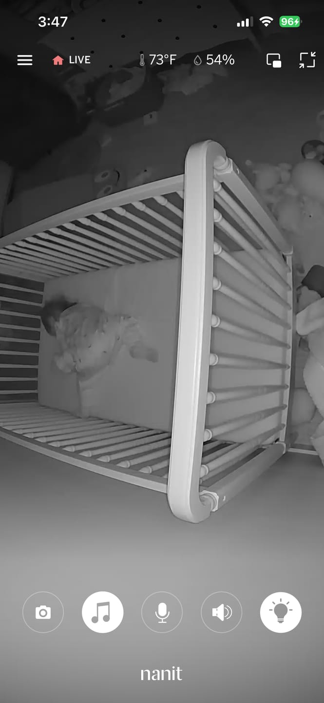 Customer photo review of 4 Season® Baby Sleep Bag with Feet, Merino Wool & Organic Cotton, Strawberry