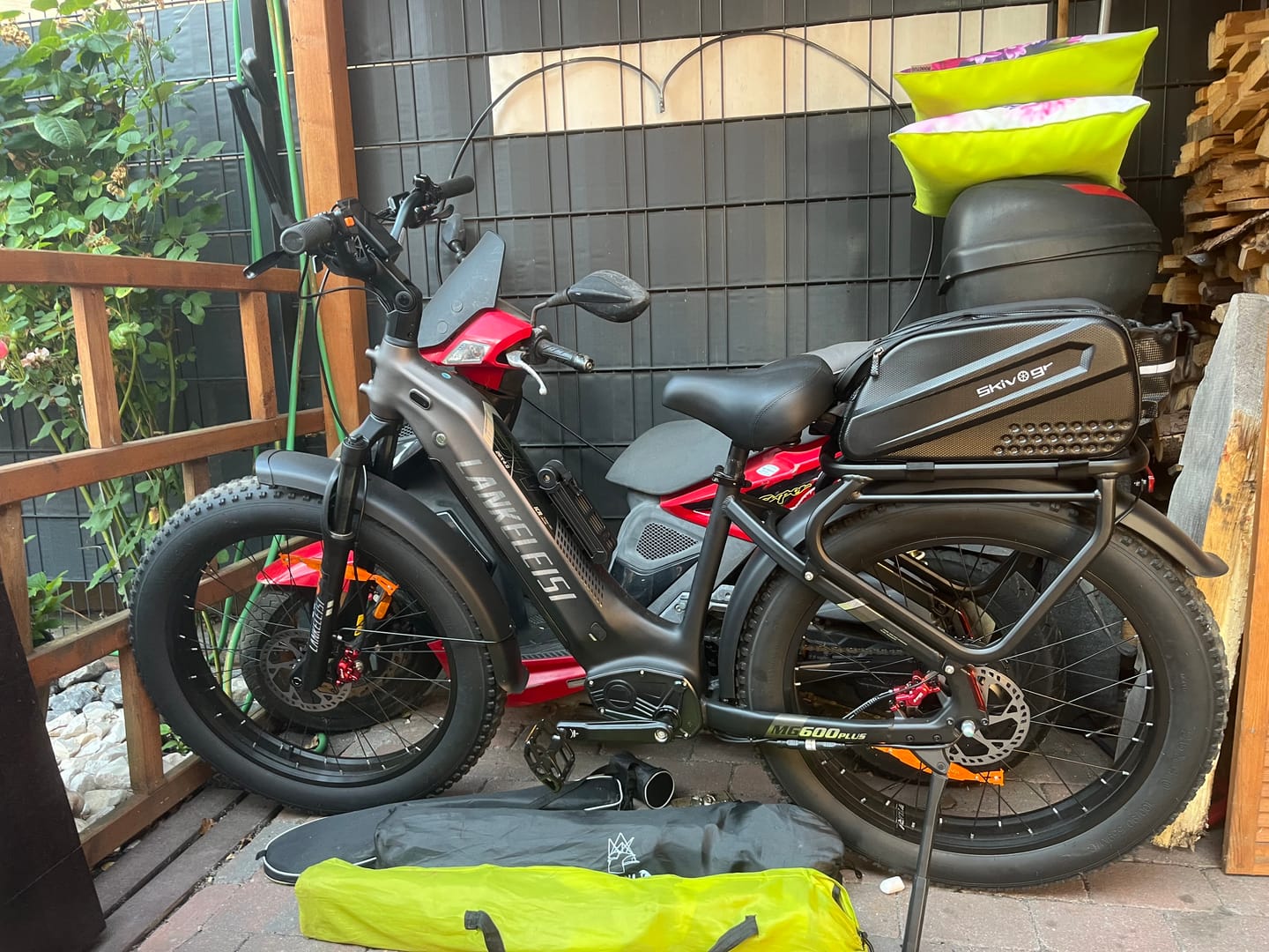 Customer photo review of Lankeleisi MG600 Plus 26" Fat Bike 960Wh All Terrain SUV E-Bike with Switchable Sensor 48V 20Ah Battery