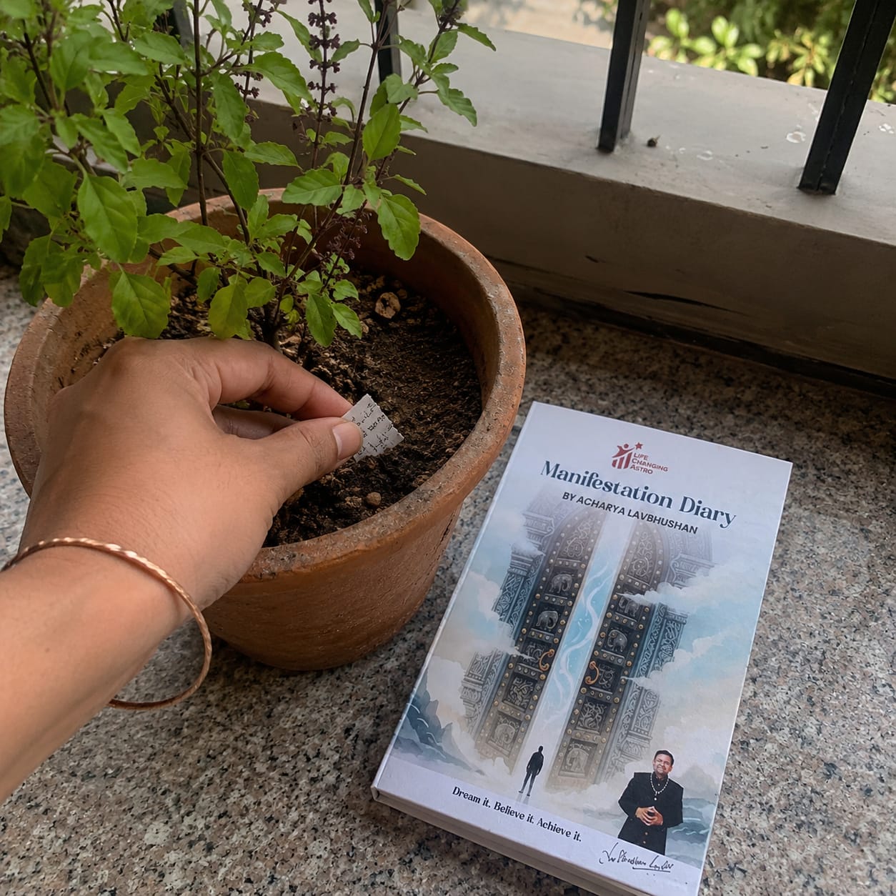 Customer photo review of Manifestation Diary