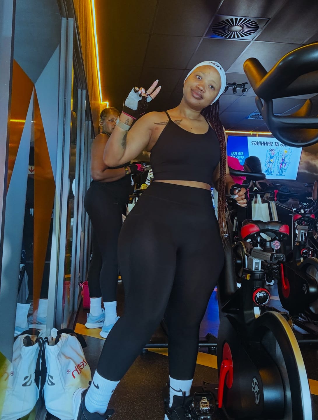 Customer photo review of High Waist Pocket Leggings