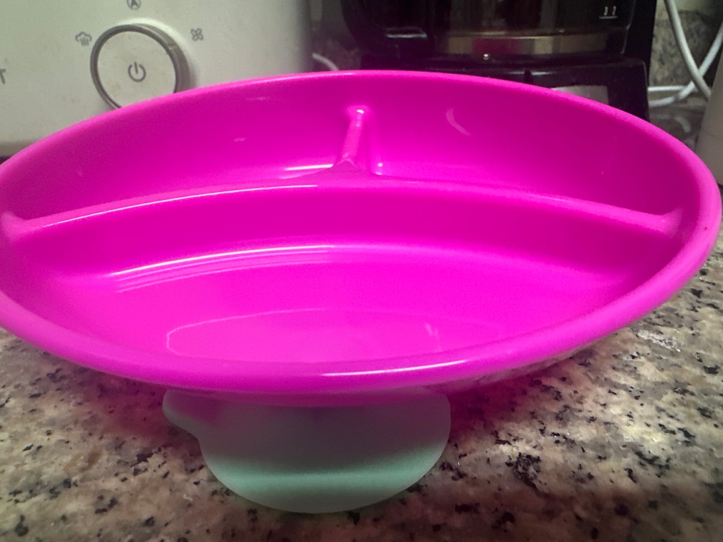 Customer photo review of The First Years Inside Scoop Suction Sectioned Plate - Pack of 1 (12 Months +)