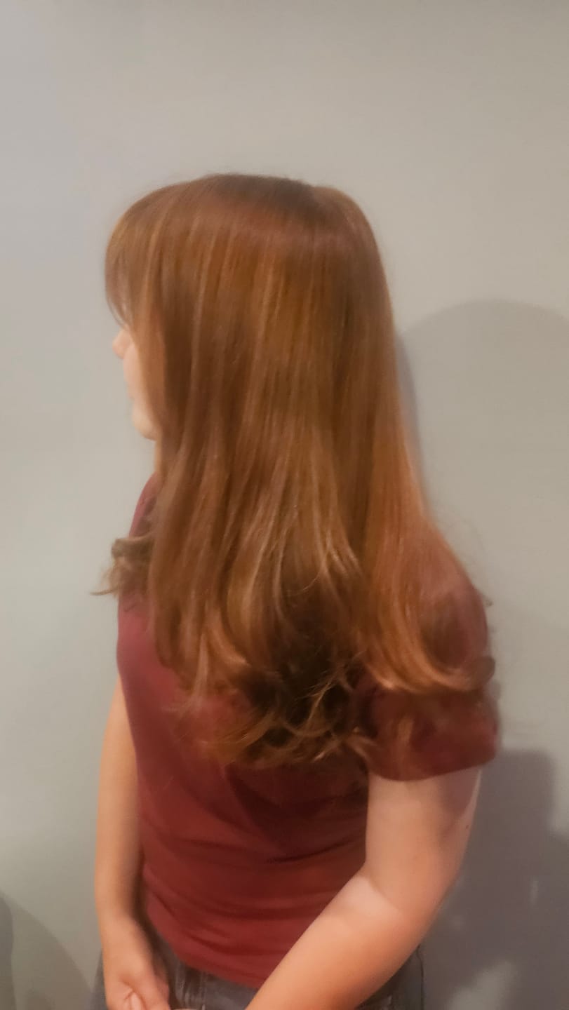 Customer photo review of Weightless Volumizing Shampoo & Conditioner Set