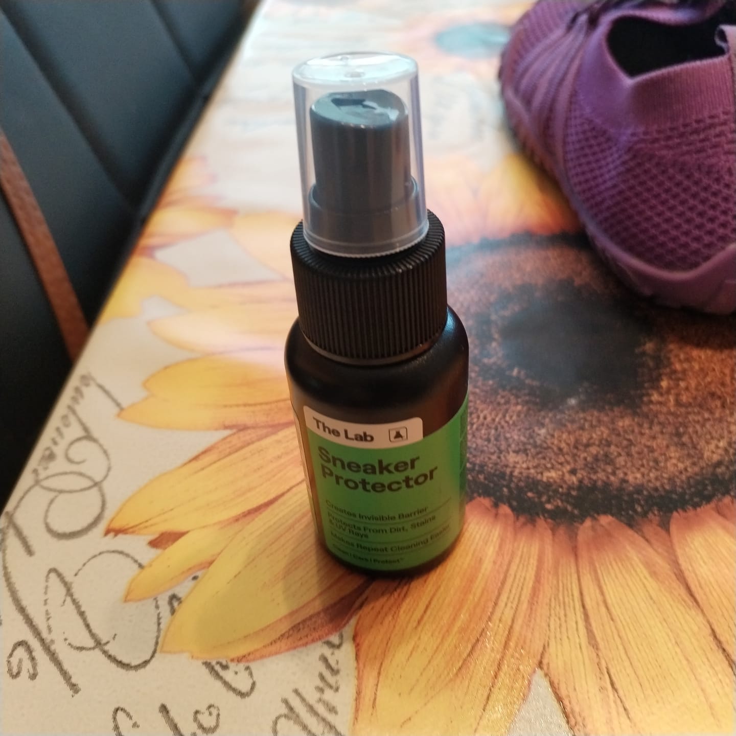 Customer photo review of The Lab Sneaker Protector Spray 50ml
