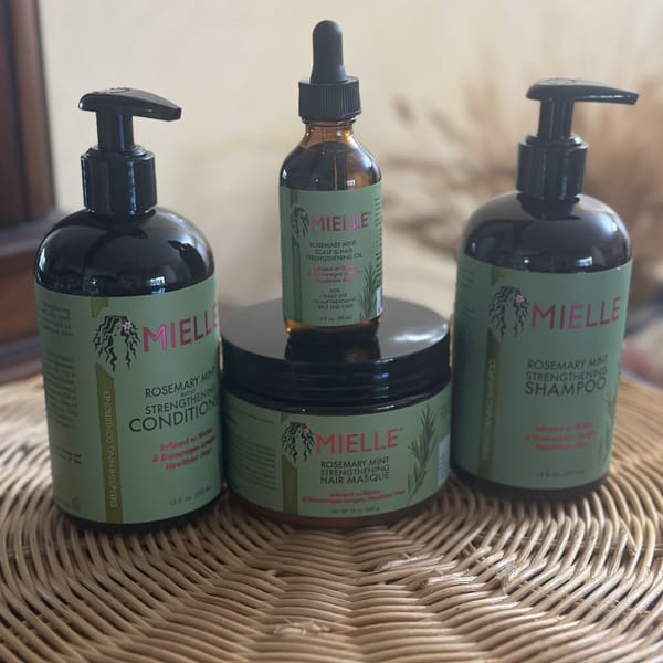 Customer photo review of Mielle, Strengthening Hair Masque, Rosemary Mint, 12 oz (340 g)