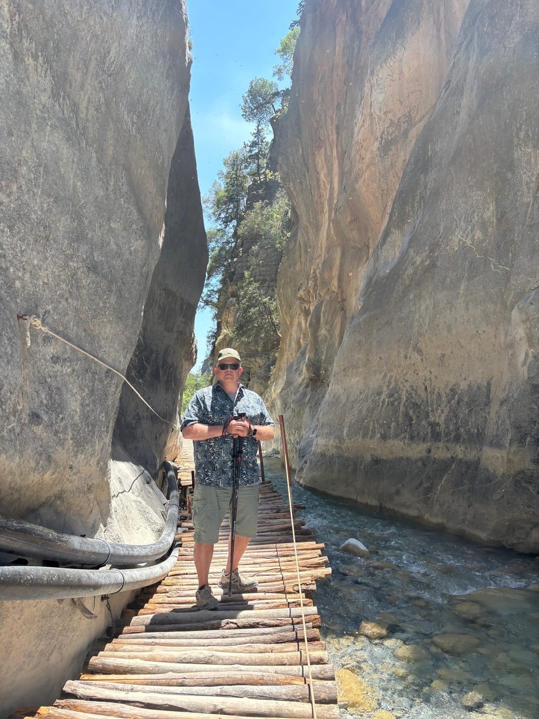 Customer photo review of Wanderstöcke Rugova Pro 3 faltbar & höhenverstellbar – Leicht & stabil