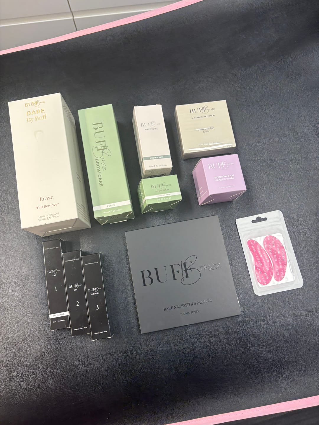 Customer photo review of Brow Care - Heavenly Balm - 20g