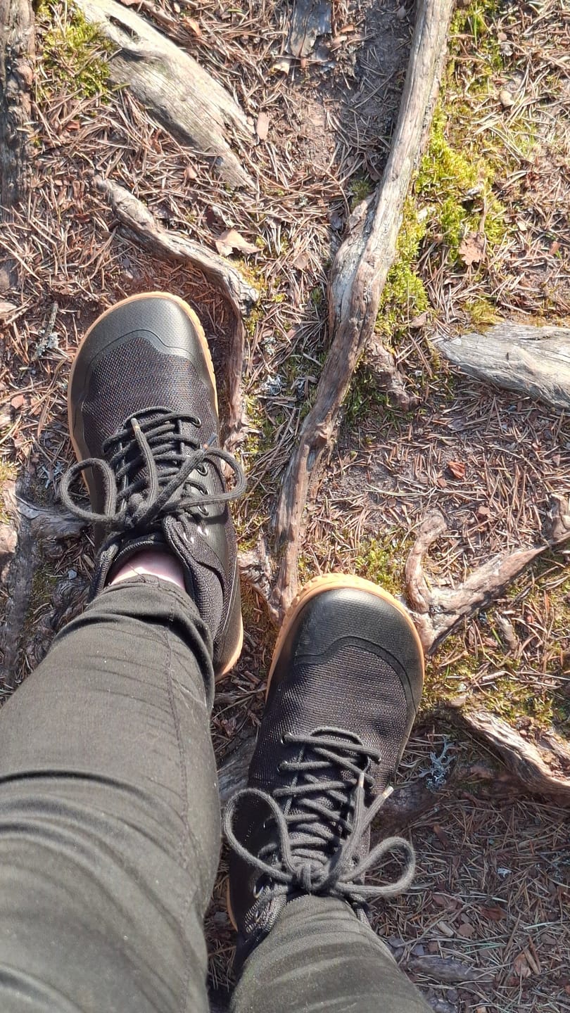 Customer photo review of Vaistoa Tuohi 2 | Barefoot Light Hiking Shoes
