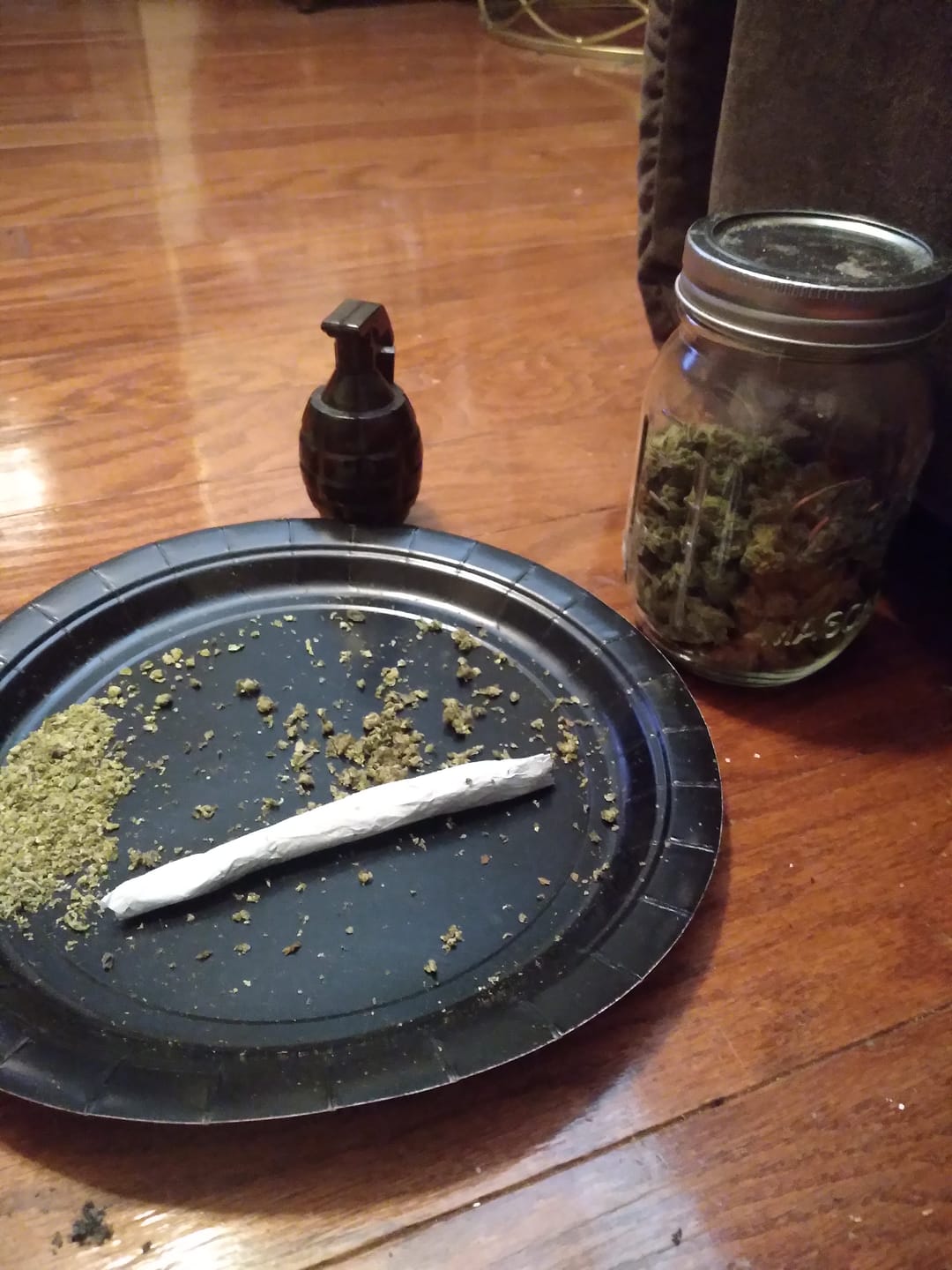 Customer photo review of White Widow - 28 Grams – Hybrid