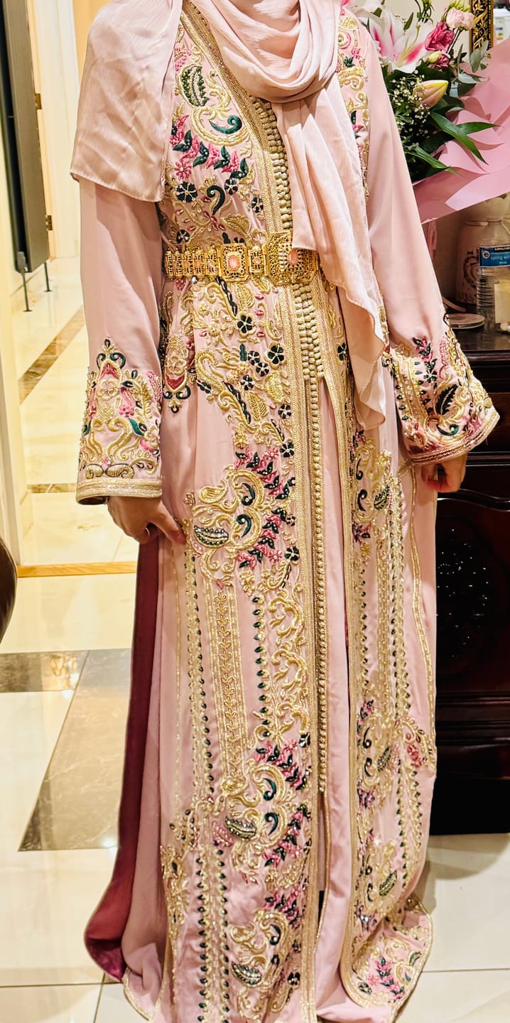 Customer photo review of Lebsa Ahlam
