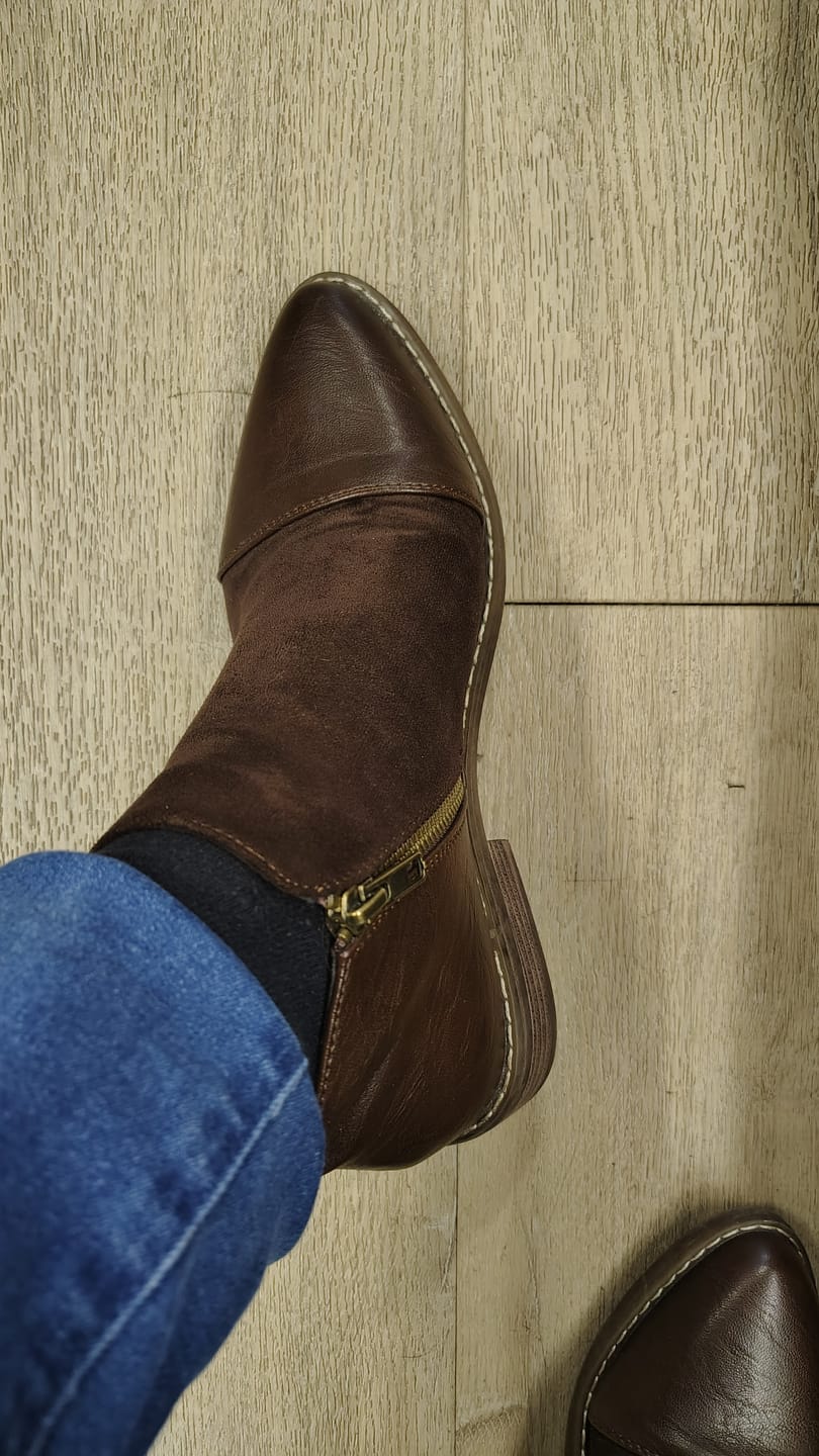 Customer photo review of Botin Taco Café Mujer C7338